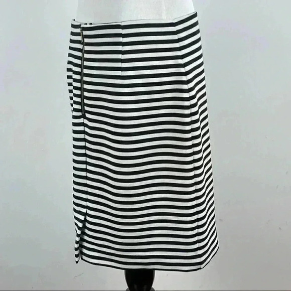 Ann Taylor loft outlet womens skirt size 6 Black white striped pencil - Picture 3 of 9